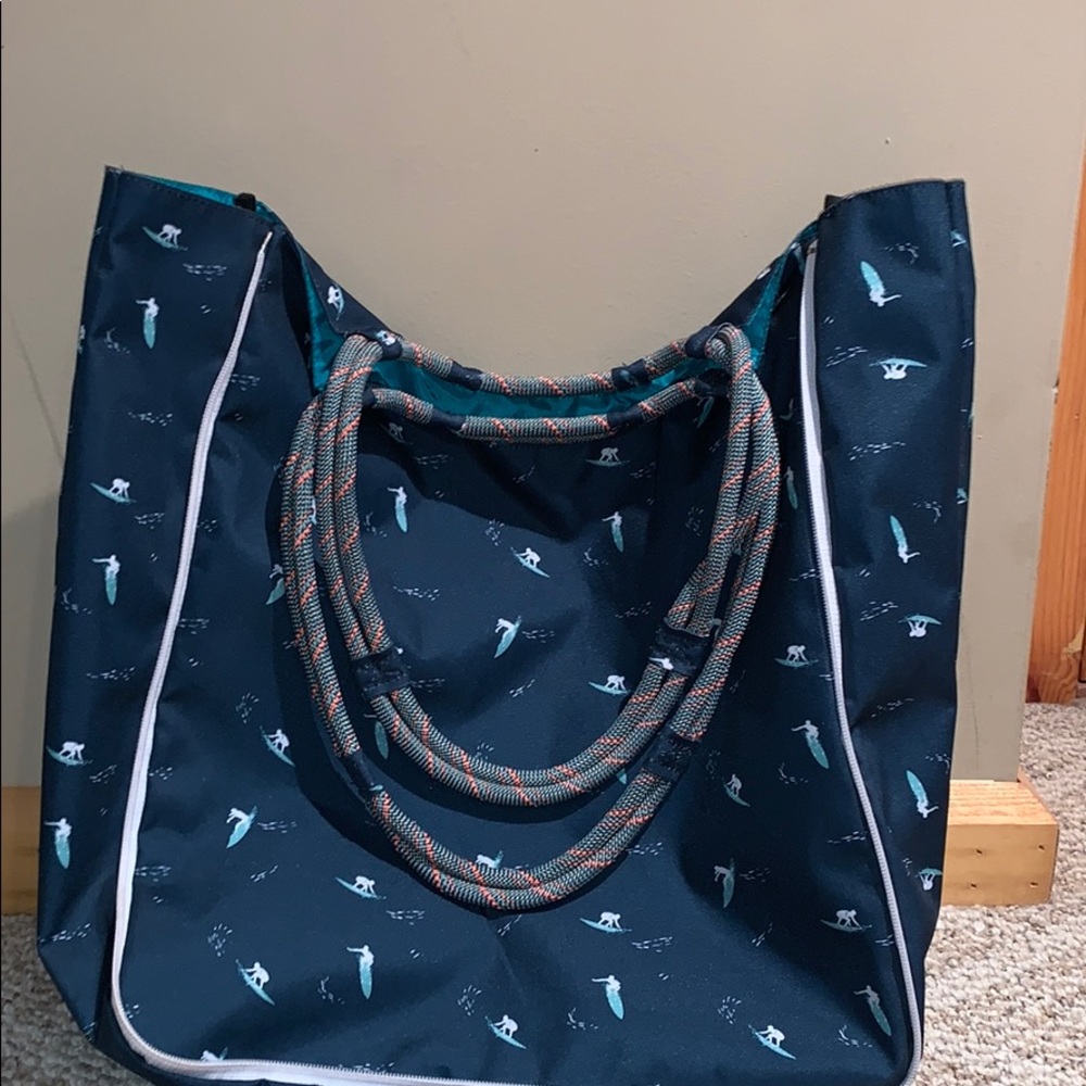 KAVU surging beach bag